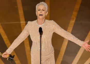Jamie Lee Curtis Wins Best Supporting Actress